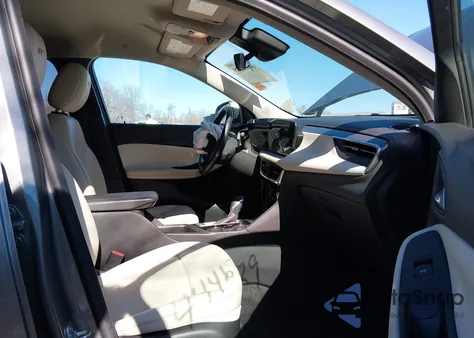 2024 Buick Encore Gx Sport Touring Awd z USA, uszkodzony, nr VIN KL4AMESL3RB054658